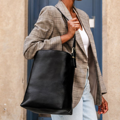 Bolso Bucket | Negro & Oro